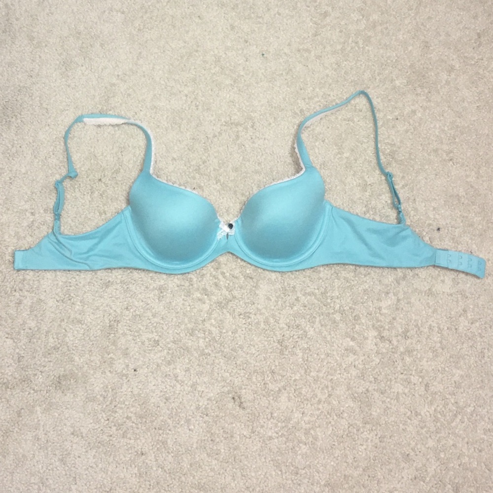 Victoria’s Secret 32C double lined demi bra blue